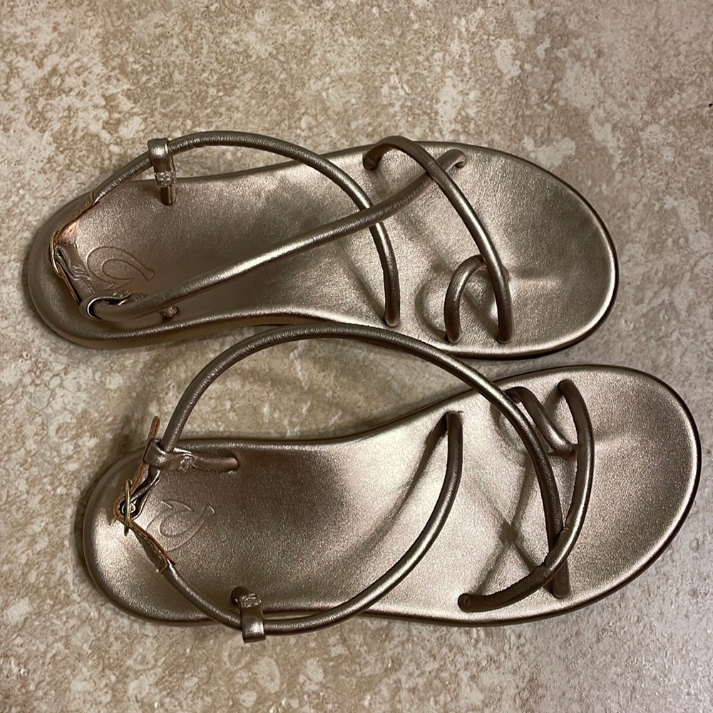 Olukai waiau sandals